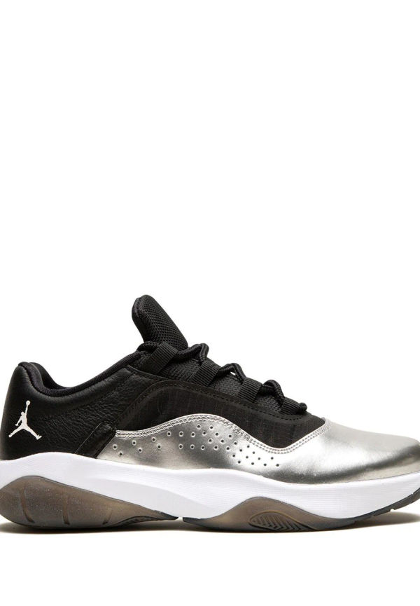 Jordan Air Jordan 11 CMFT låga sneakers - Svart
