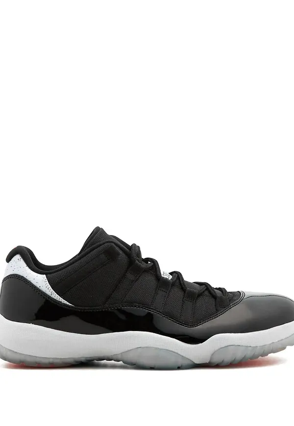 Jordan Air Jordan 11 Retro låga sneakers - Svart