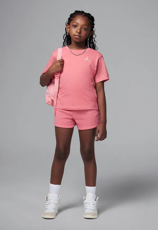 Jordan Brooklyn Essentials