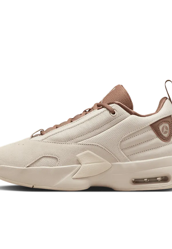Jordan Max Aura 6