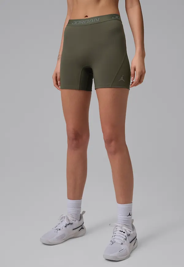 Jordan Sport Essentials