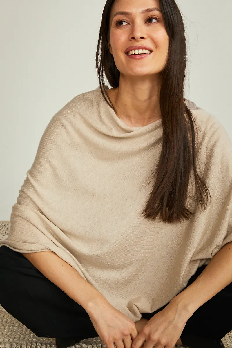 Julie poncho
