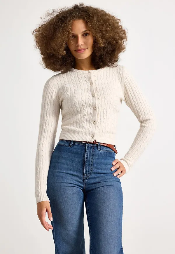 Kabelstickad cardigan