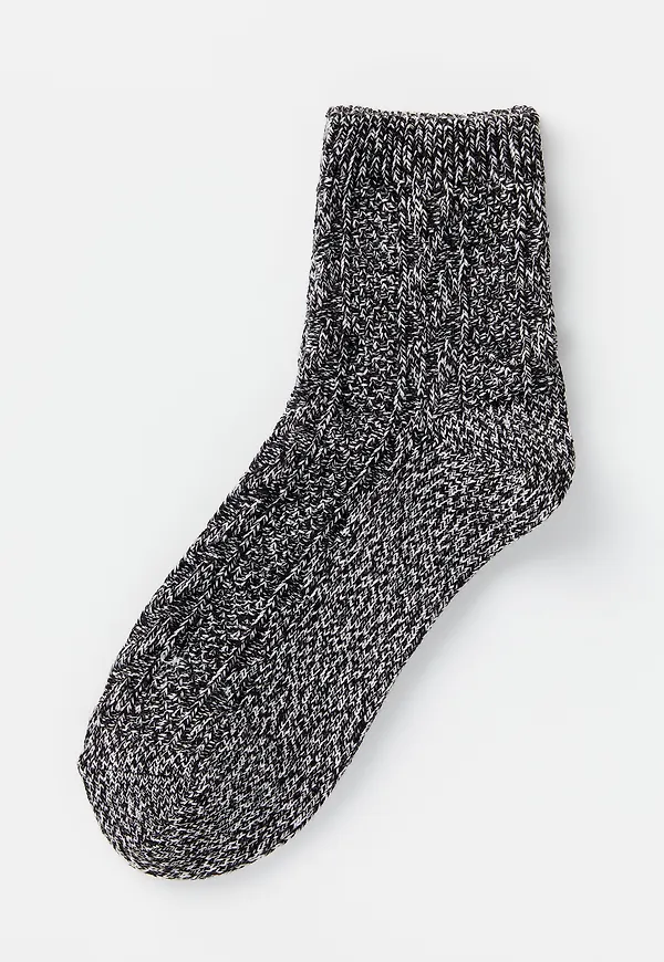 Kabelstickade raggsockar