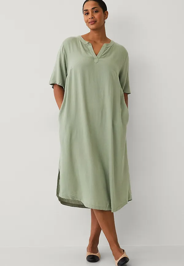 KAFFE Curve - Klänning kcMille Kaftan Dress - Grön