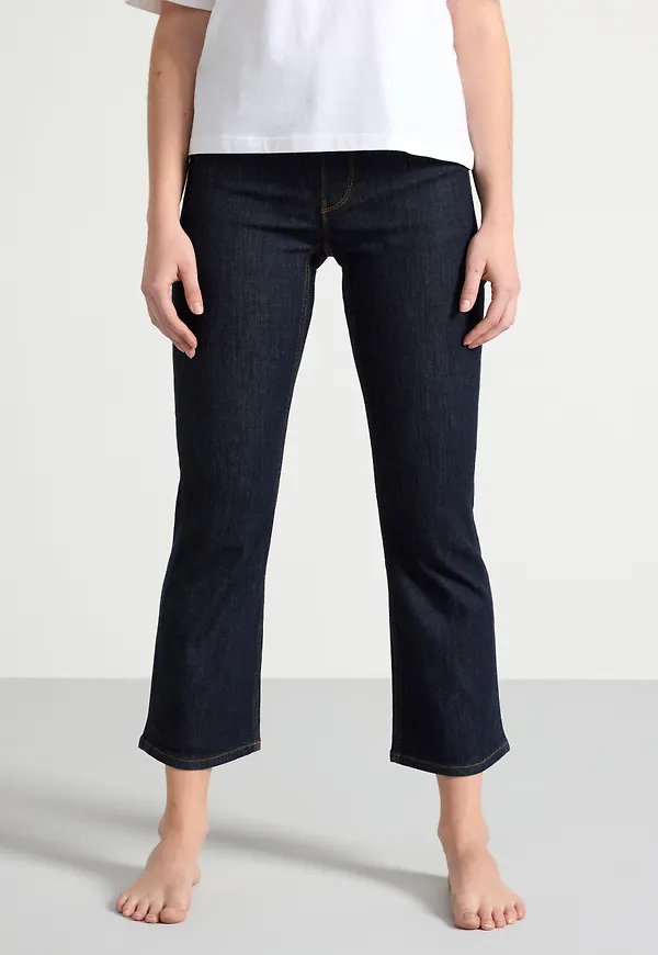 KAREN Regular flare cropped Jeans