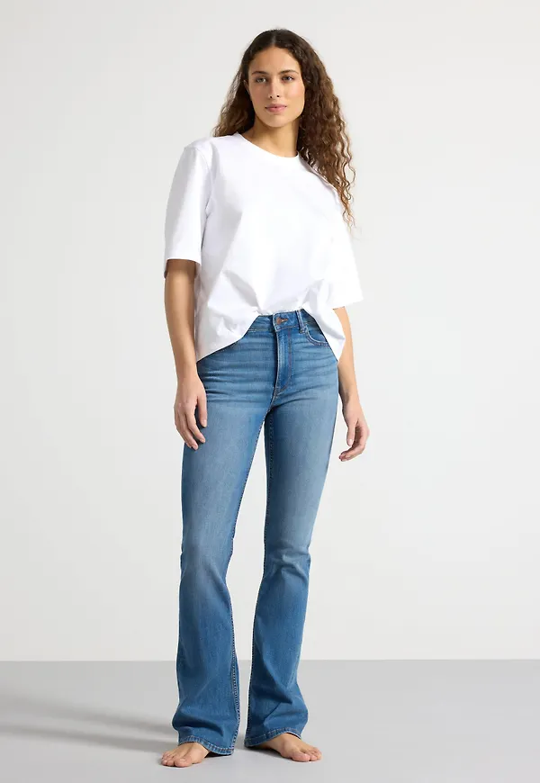 FLARE Karen stretch jeans med medelhög midja