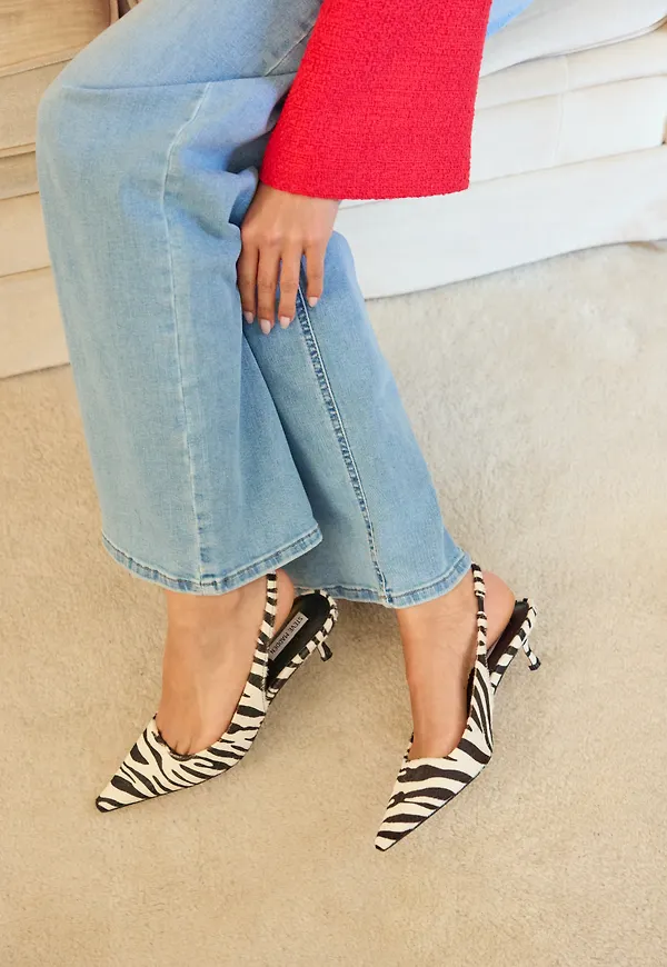 Kari Slingback