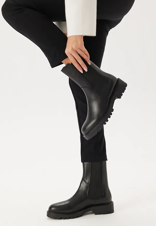 Kenova Chunky Boots