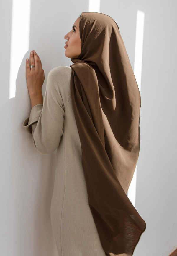 Khaoula x NA-KD Hijab - Brown