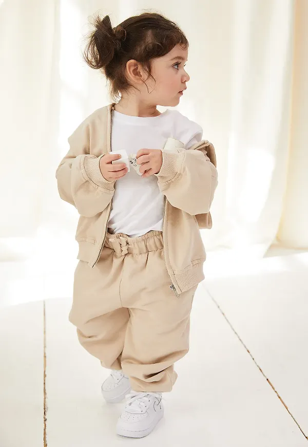 KIDS by NA-KD Basic hoodie med dragkedja - Beige