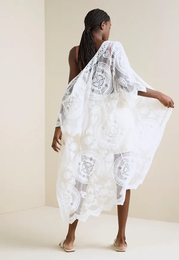 Kimono i broderad mesh
