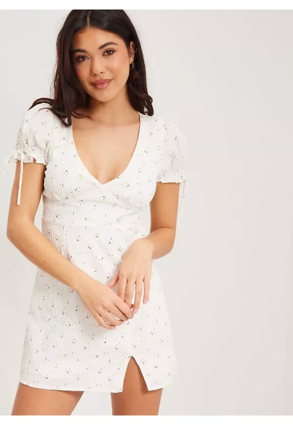 Kiss The Sky Hope Textured Mini Dress Korta klänningar White