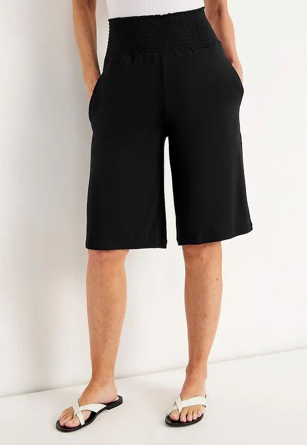 Knälånga shorts med fickor