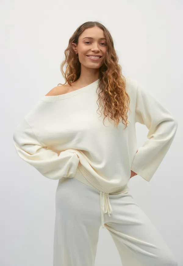 Knitted boatneck top