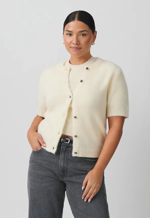 Knitted cardigan