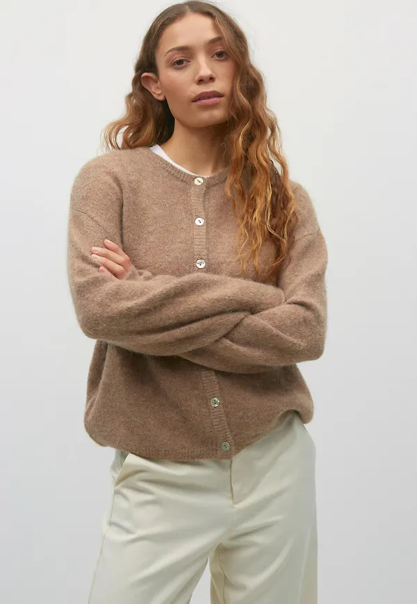 Knitted cardigan