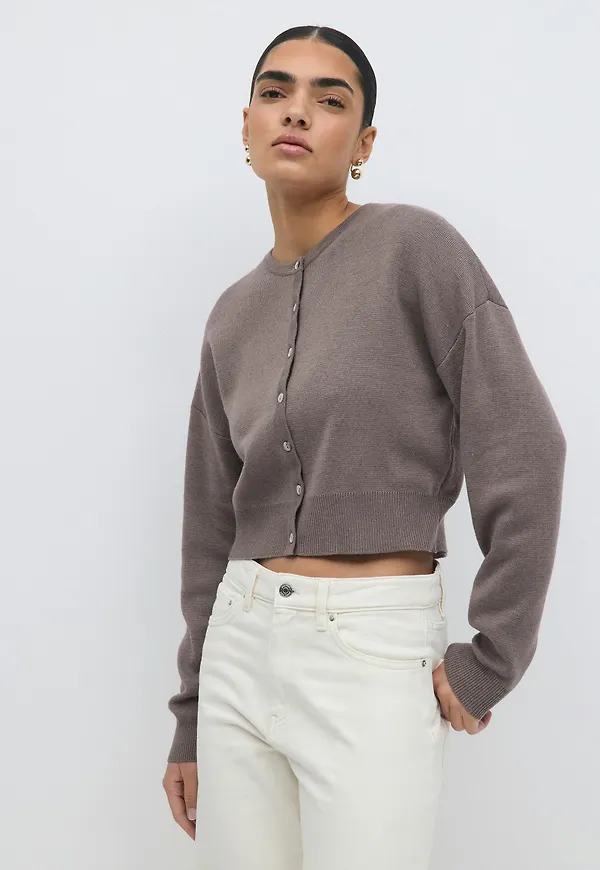 Knitted cardigan