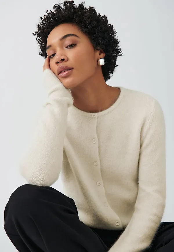 Knitted cardigan