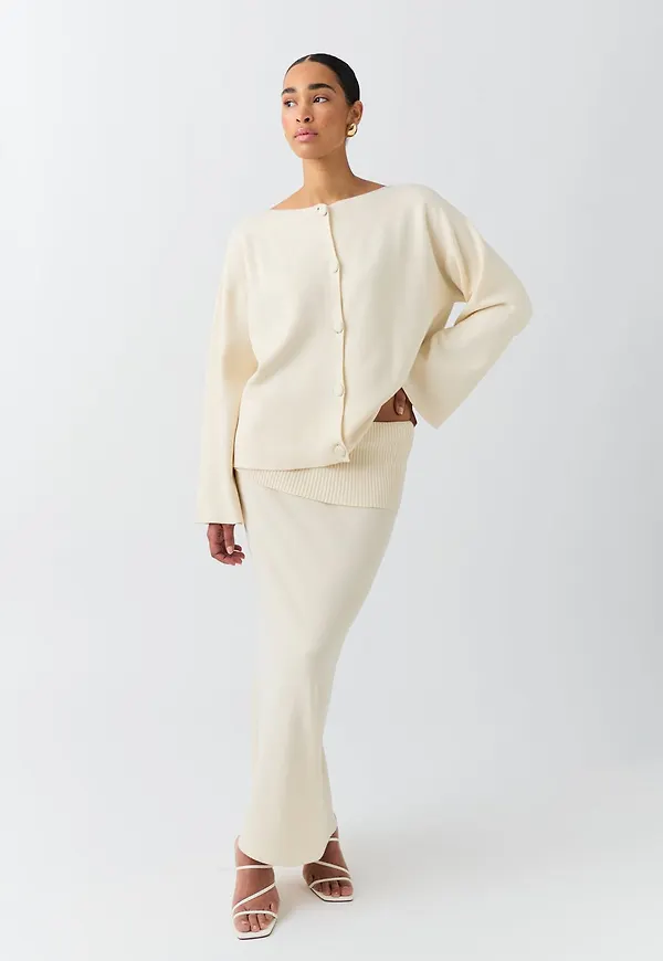 Knitted folded down skirt