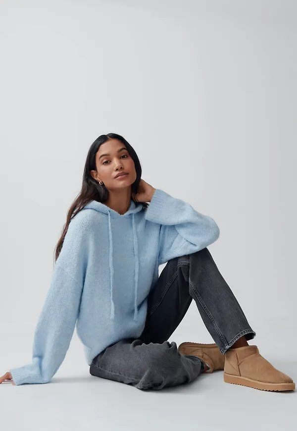 Knitted hoodie