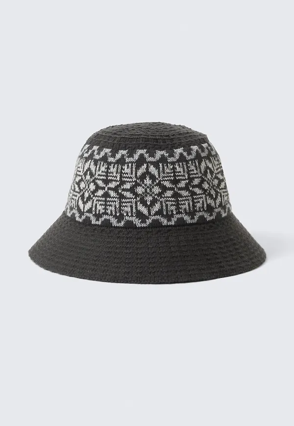 Knitted Jaquard Bucket Hat