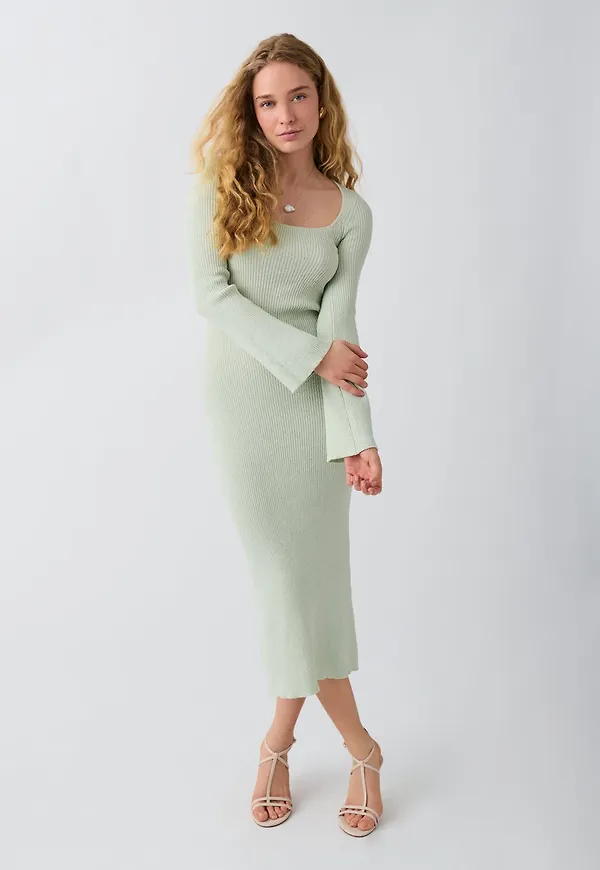 Knitted midi dress
