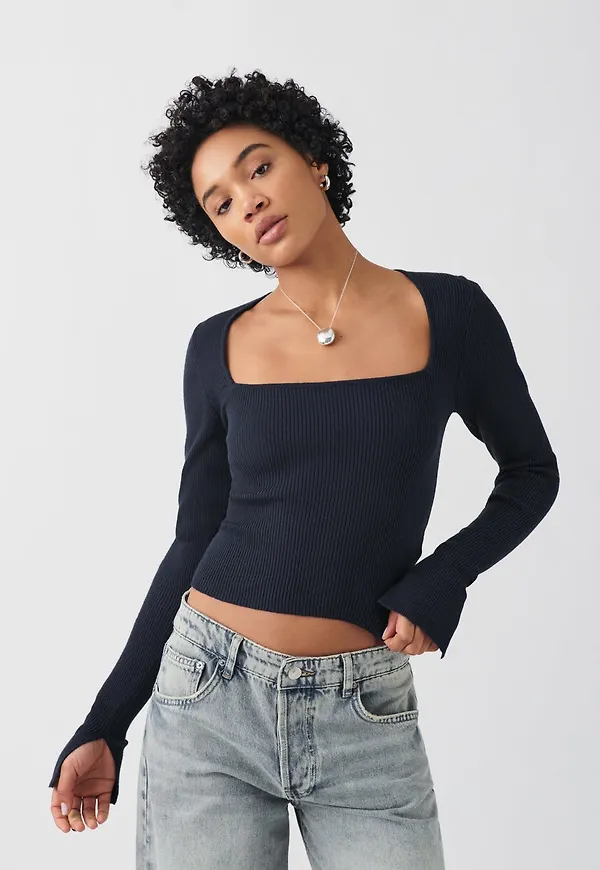 Knitted squareneck top