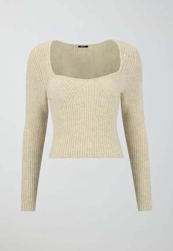 Knitted top