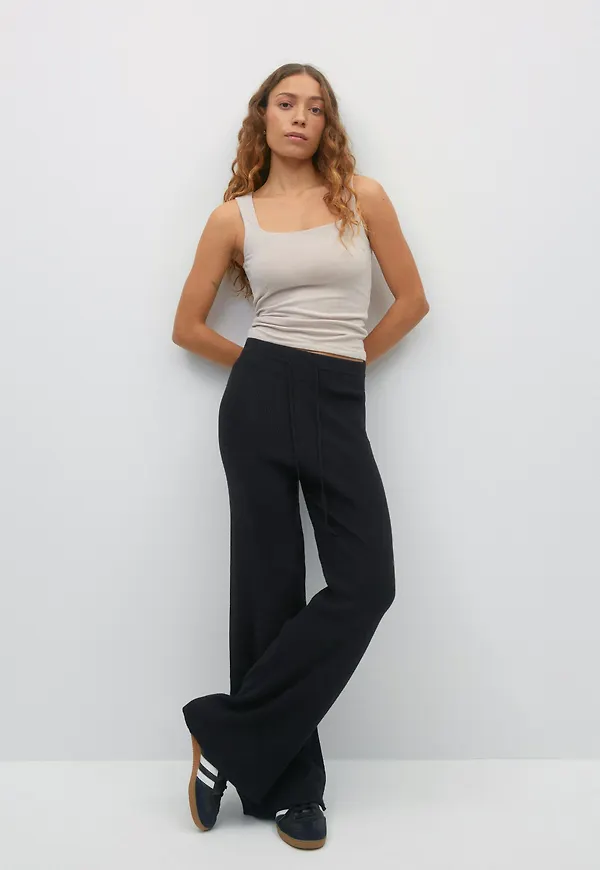 Knitted trousers