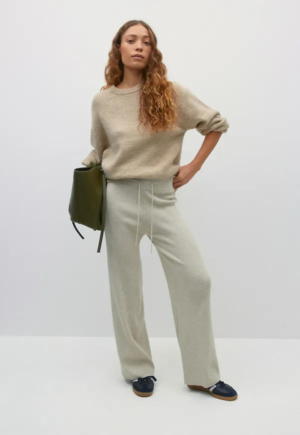 Knitted trousers