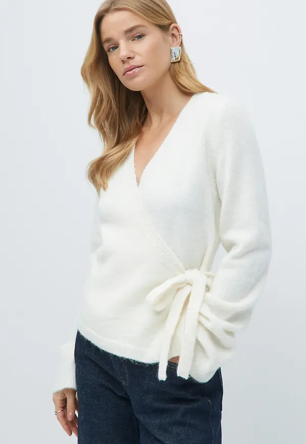 Knitted wrap cardigan