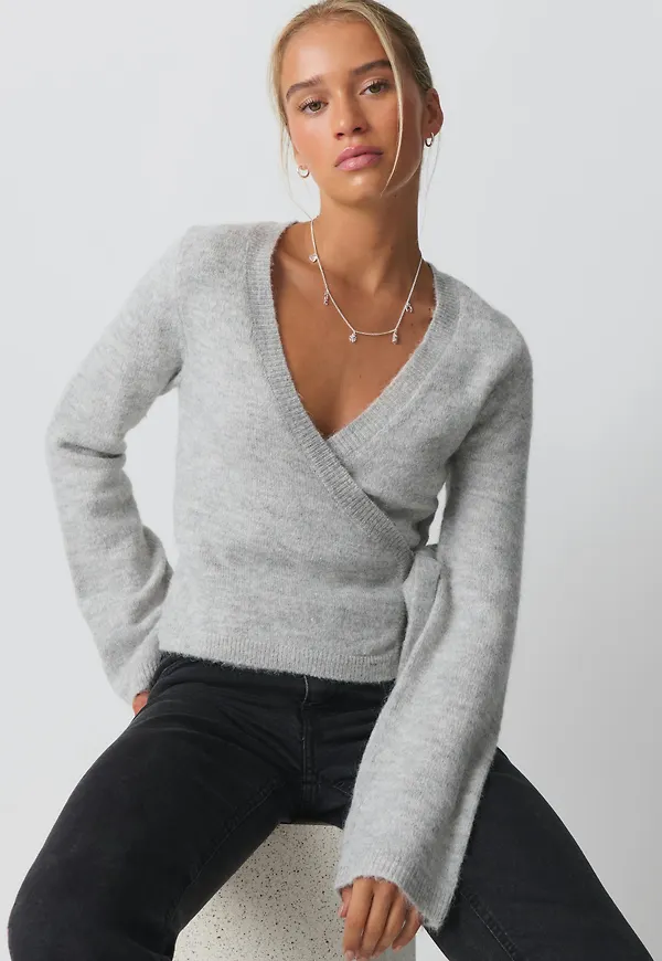 Knitted wrap cardigan