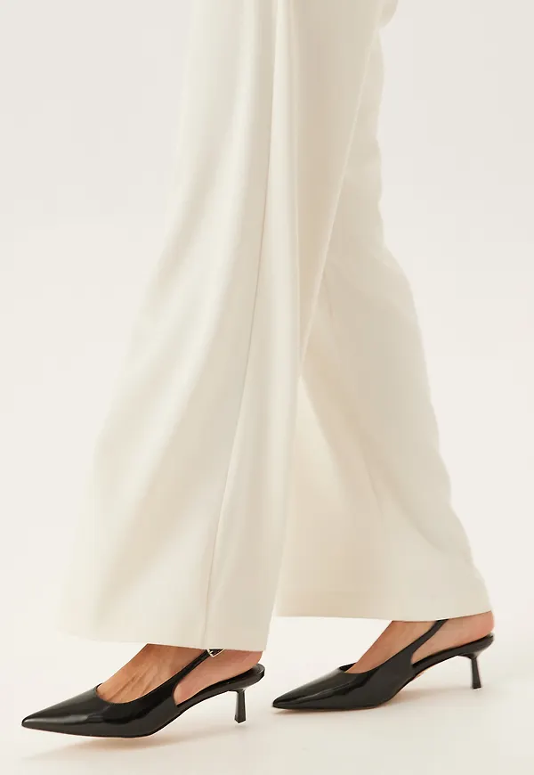 Korra Leather Sandal
