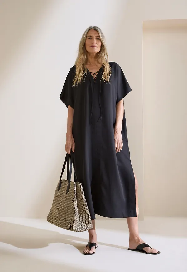 Kortärmad kaftan med snörning