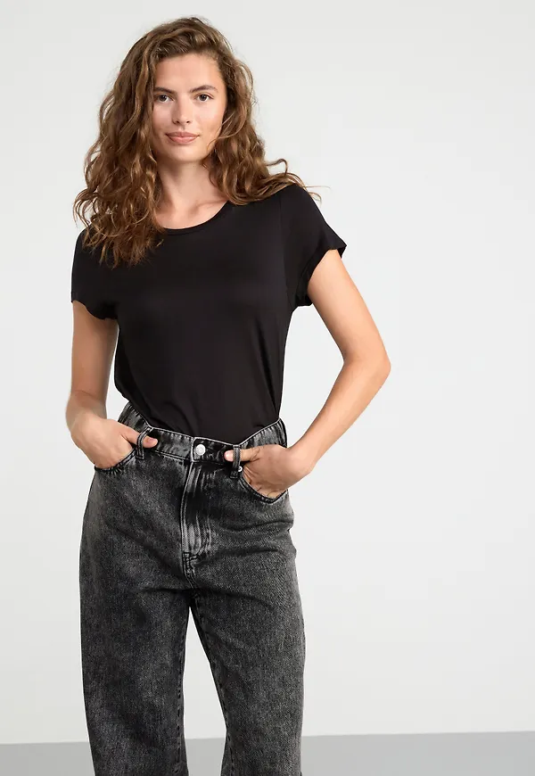 Kortärmad t-shirt i viskos