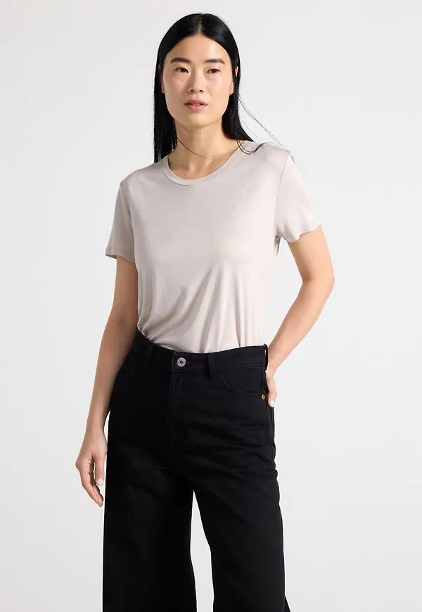 Kortärmad t-shirt i viskos