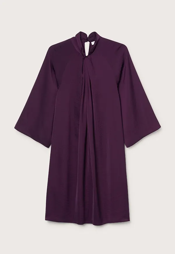 Kotoiw knot dress