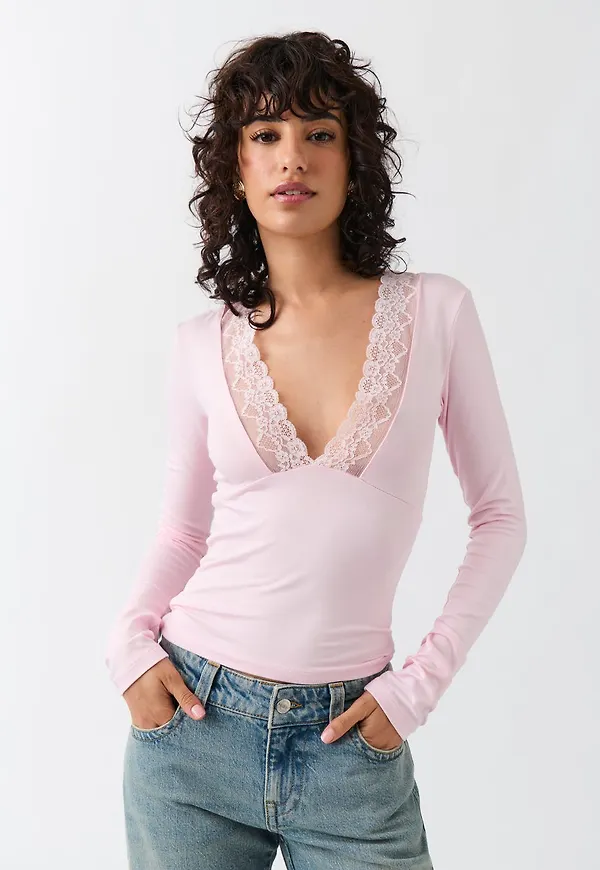 Lace detail top