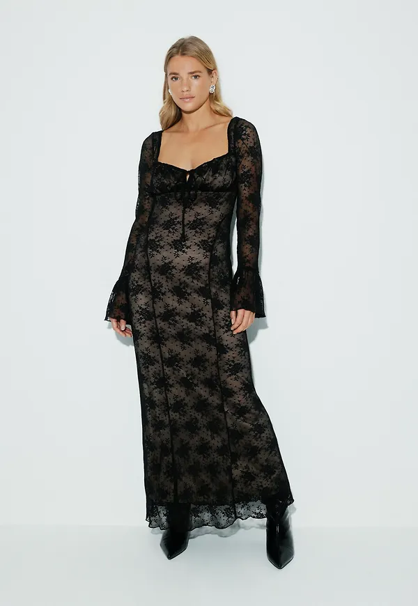 Lace dress