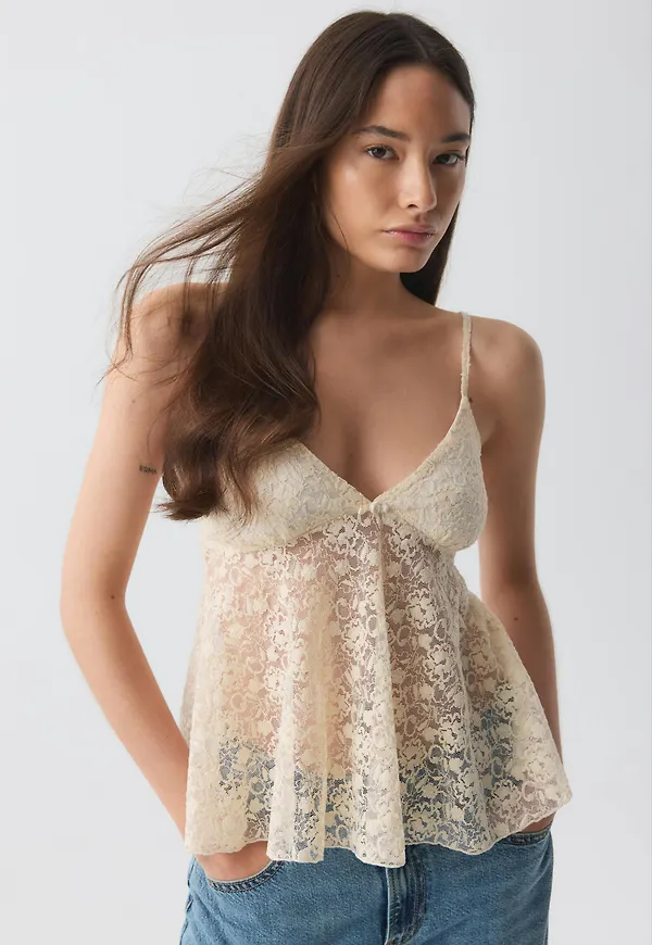 Lace singlet