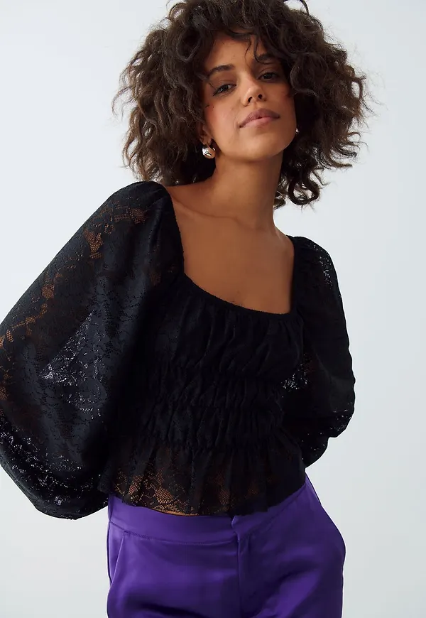 Lace top