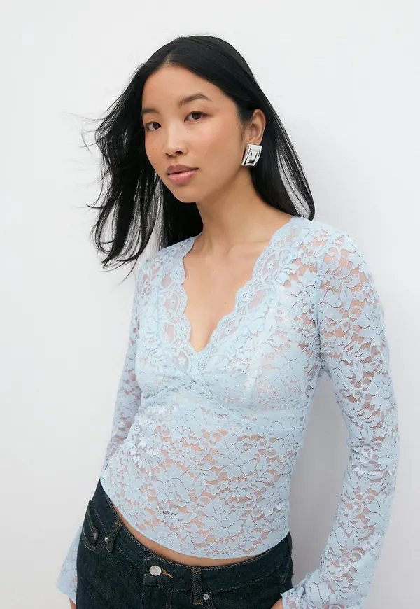Lace top