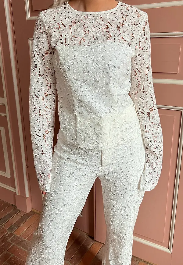 Lace top