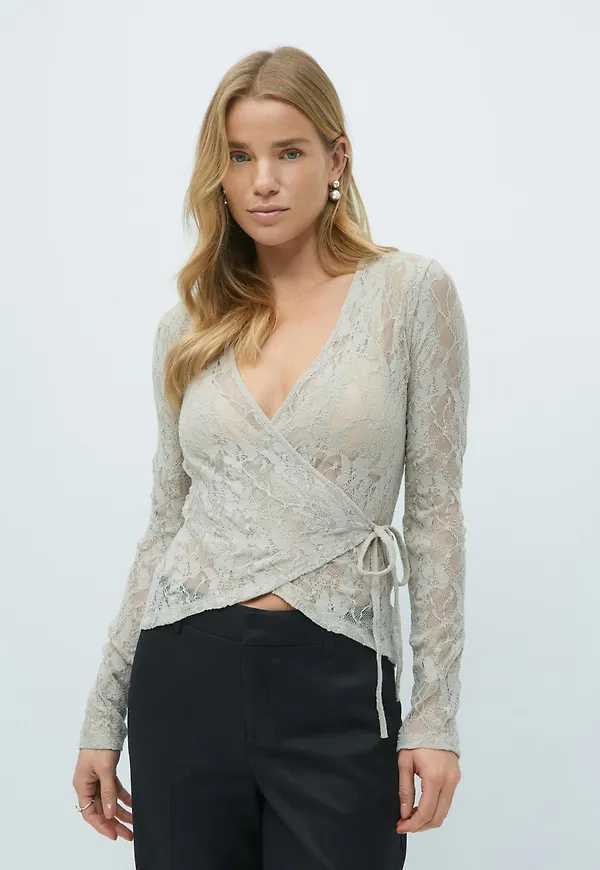 Gina Tricot - Lace wrap top - spetstoppar - Grå - XS - Dam