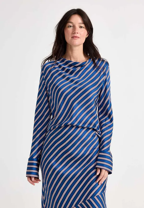 Långärmad blus