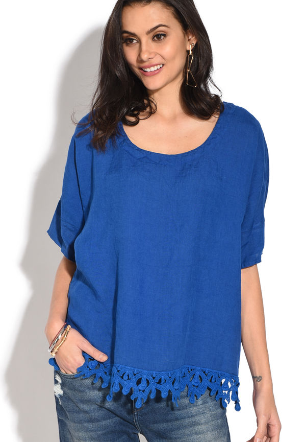 Le Jardin Du Lin Half-sleeves Round Collar Top With Frilly Lace, Blusar i storlek L och färg Blå