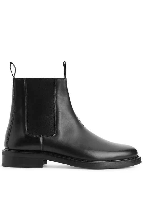 Leather Chelsea Boots - Black