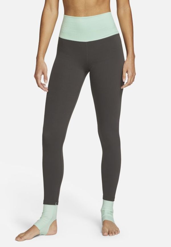 Leggings Nike Yoga Luxe i 7/8-längd med hög midja och färgblock för kvinnor - Brun