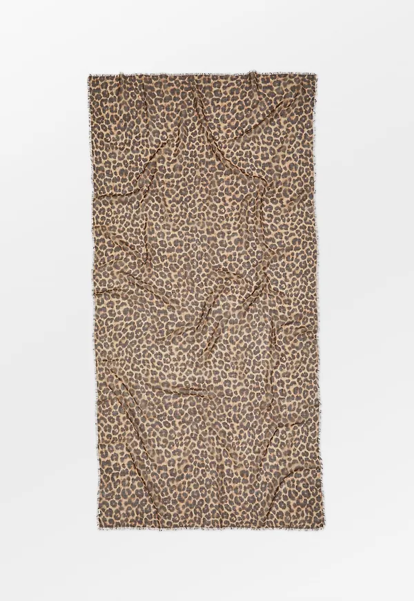Leony Woo Scarf